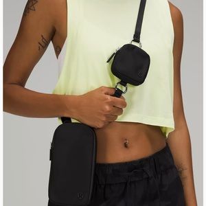 Lululemon Modular Phone crossbody